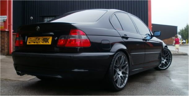 bmw007-1.jpg