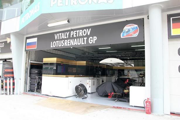 Entering the Paddock Area @ Sepang F1 Circuit!