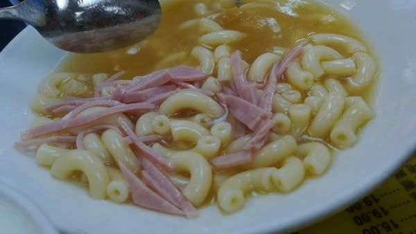 香港自由行 Hong Kong Trip 2011 – 澳洲牛奶公司 Australia Dairy Company Macaroni Soup with Ham Slices 火腿通粉 – 澳洲牛奶公司 Australia Dairy Company