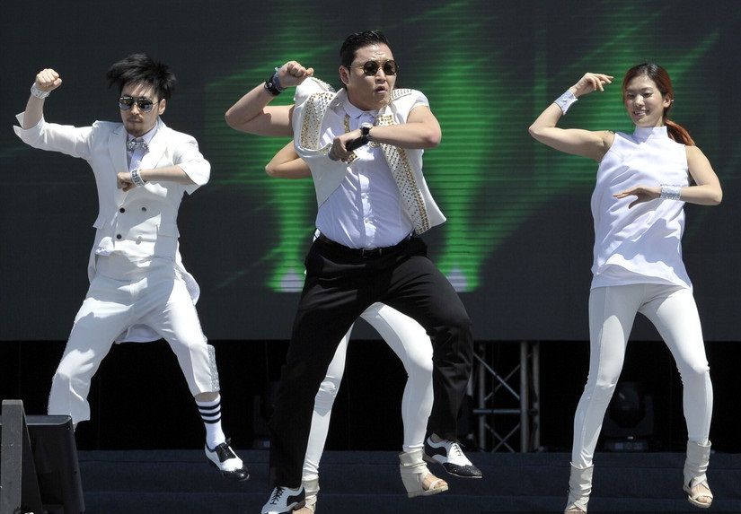 South Korea's Superstar PSY's Gangnam Style performance at 槟城韩江学院 Han Chiang College, Penang Malaysia