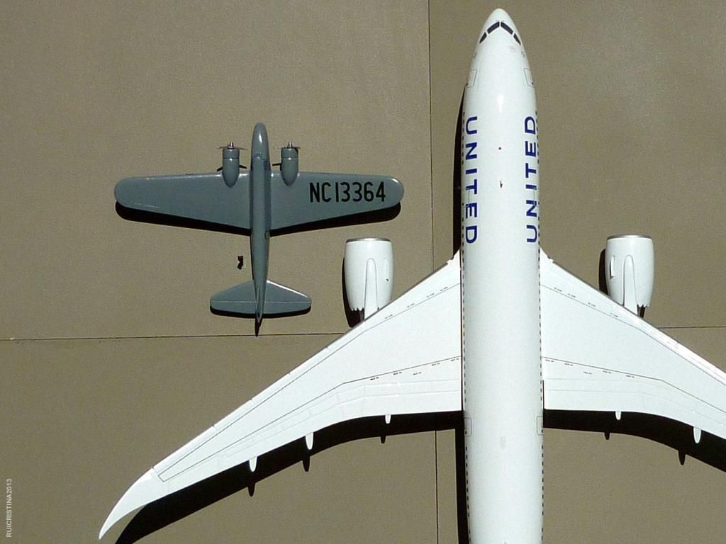 UNITED B787...&...UNITED B247 ! Pics! DA.C