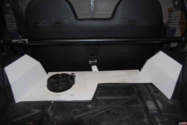 32201d1308641379-rzr-xp-5-seater-post-pics-your-build-here-rzr_pics_5_seater_bed_mod_006.jpg